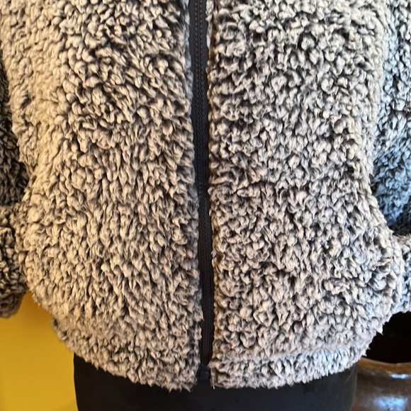 Garage Teddy Coat - Picture 3 of 11